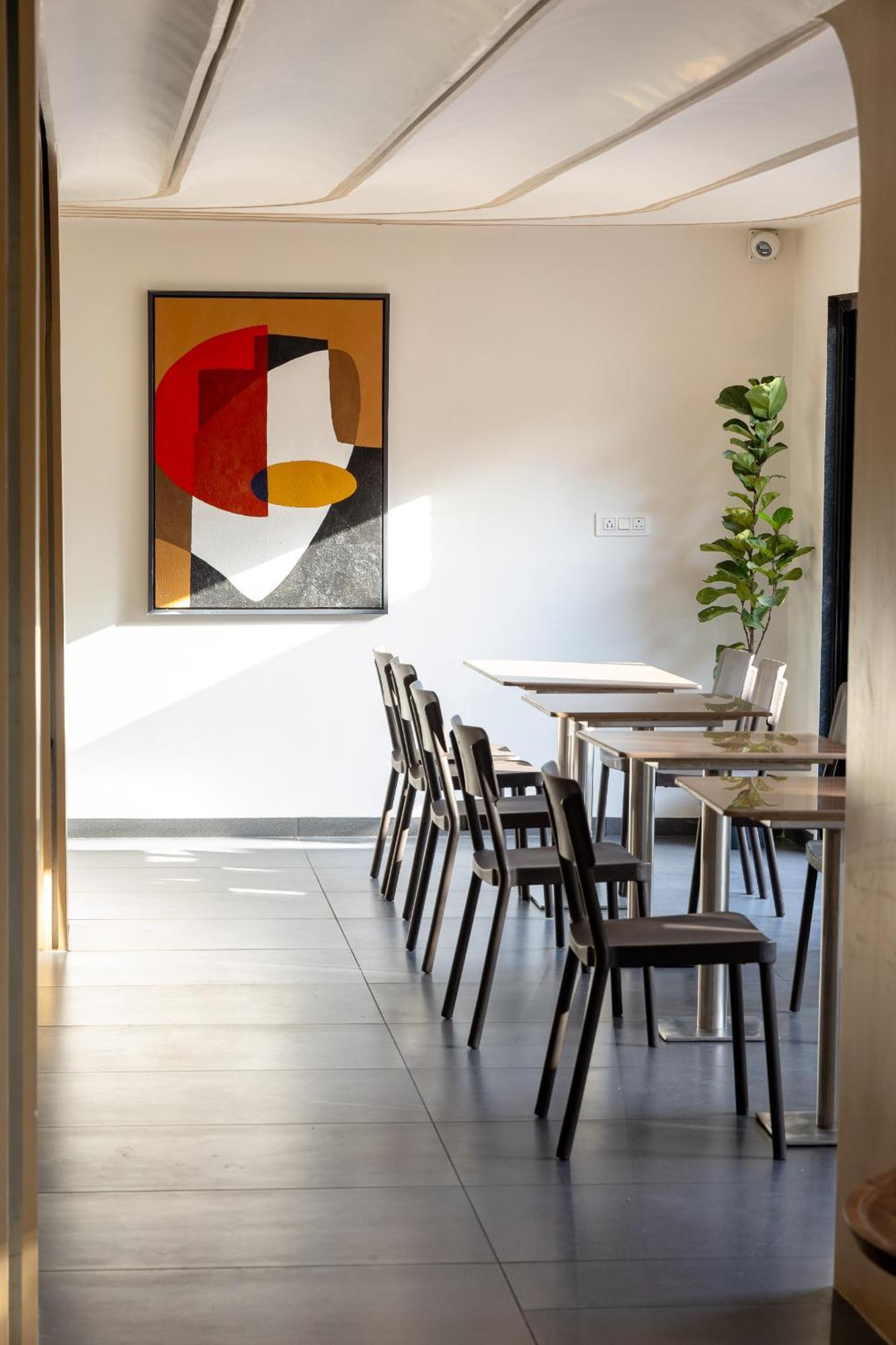 Saavi Suites Daman Ngoại thất bức ảnh