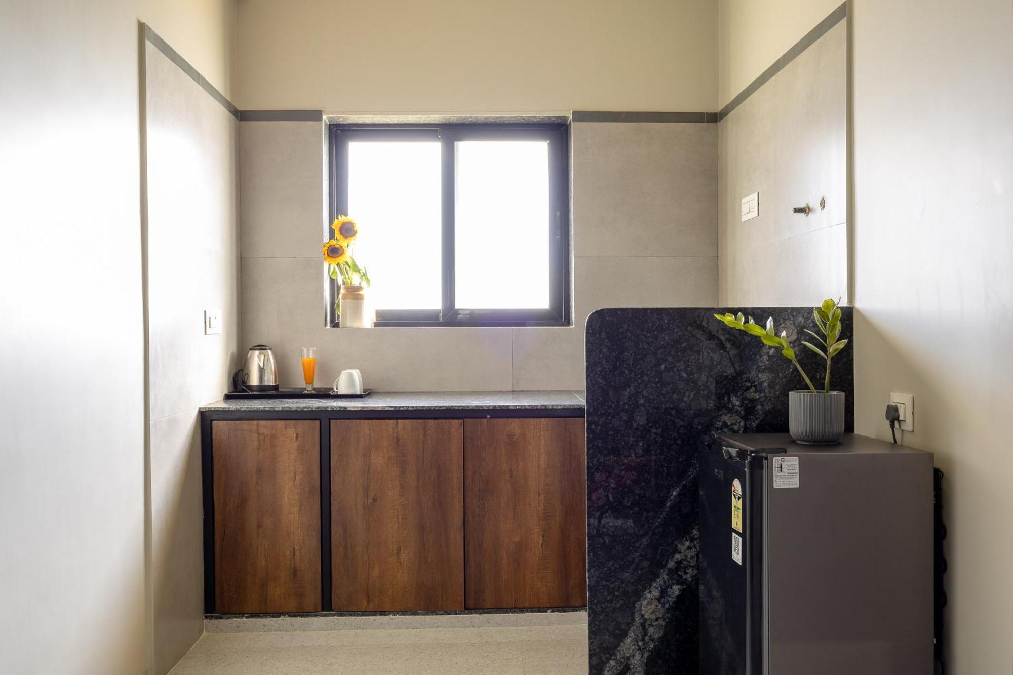 Saavi Suites Daman Ngoại thất bức ảnh